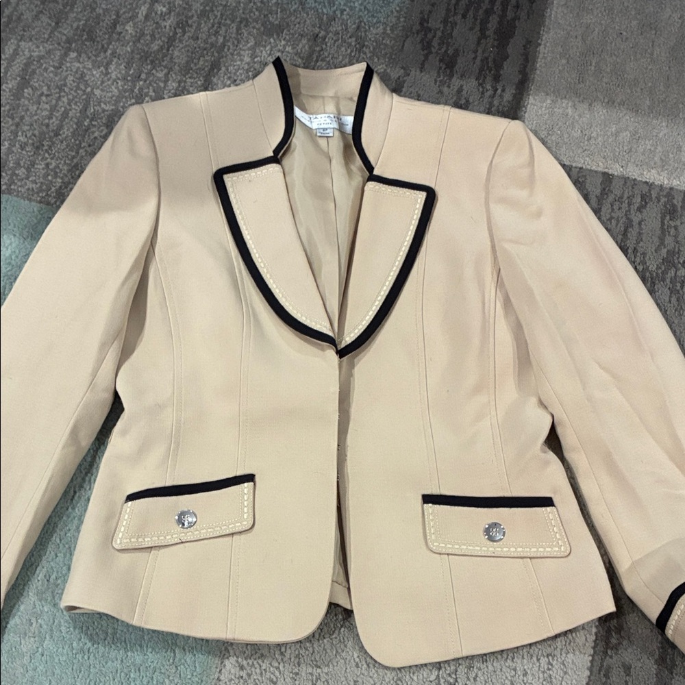 Tahari Cream Blazer with Black Accents